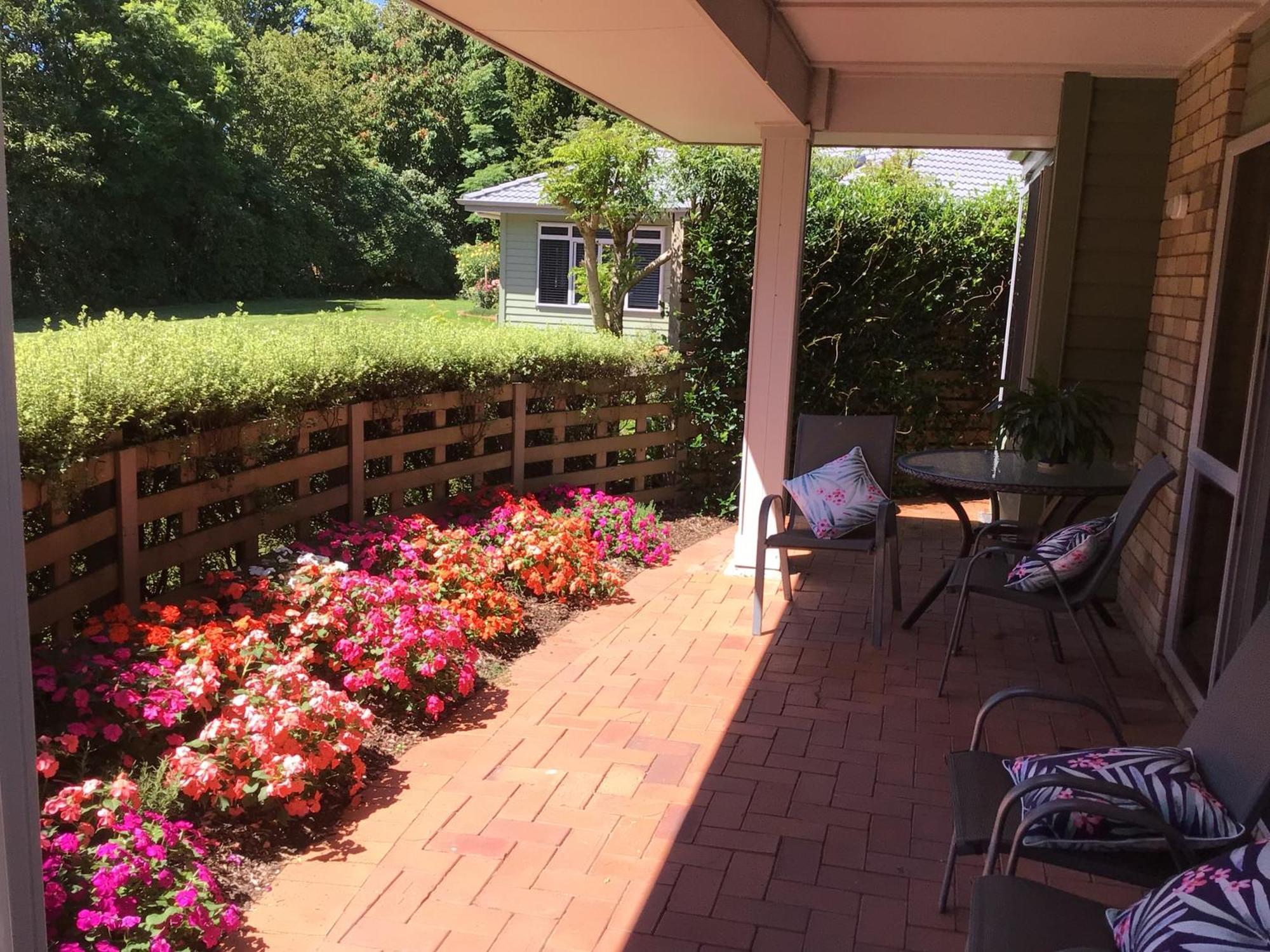 Bethlehem Garden Retreat Apartment Tauranga Bagian luar foto